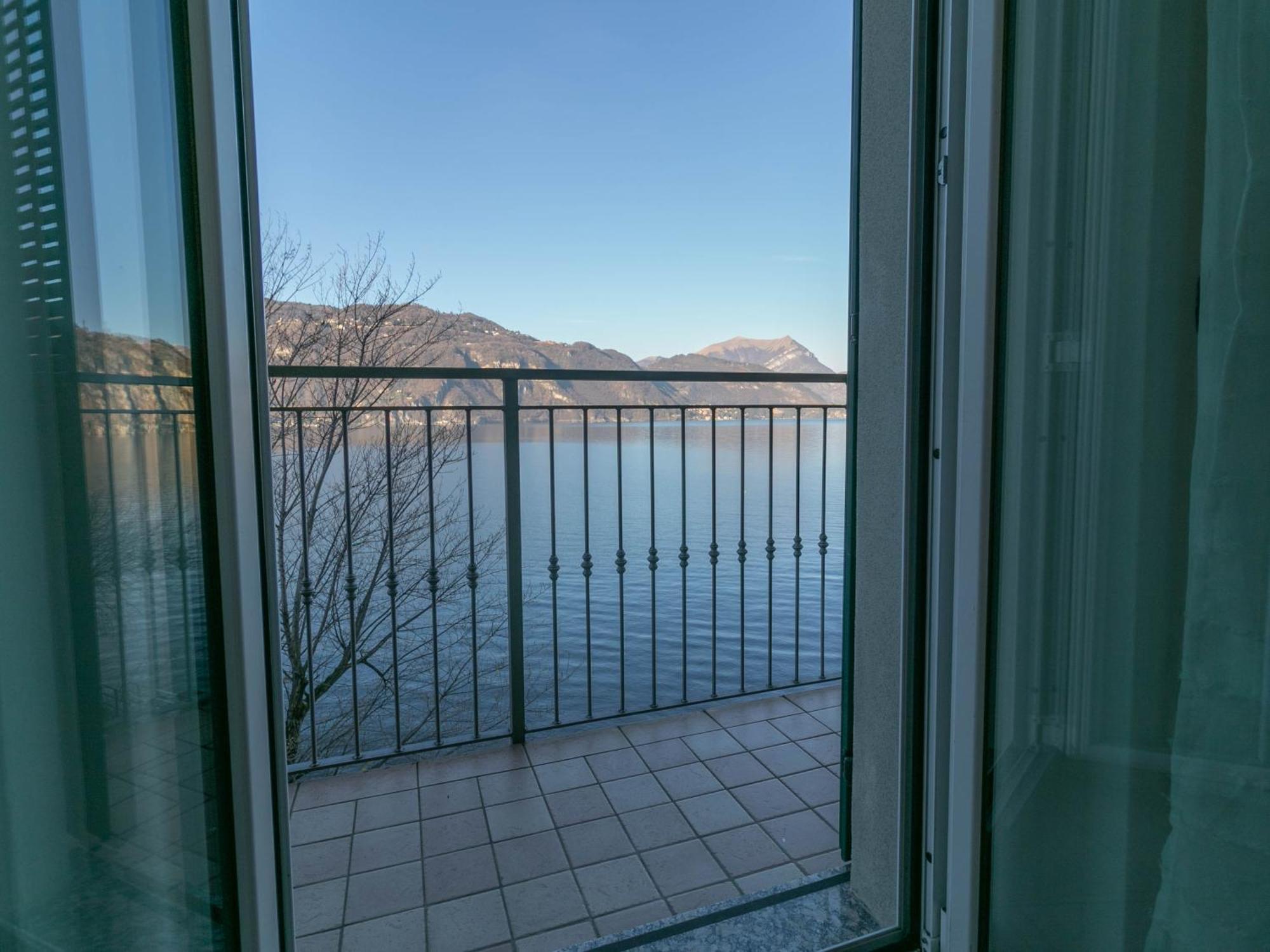 Villa Olcio - Al Lago Mandello del Lario Esterno foto