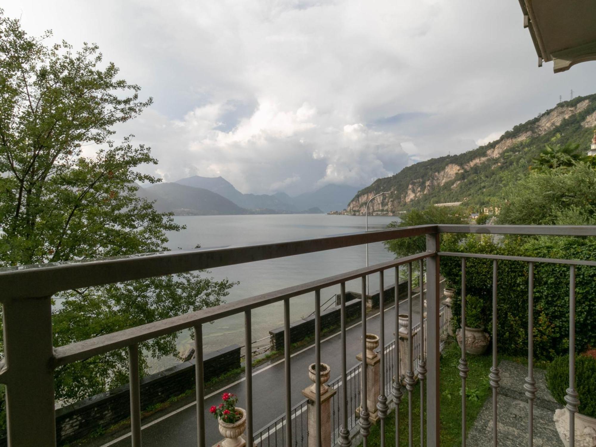 Villa Olcio - Al Lago Mandello del Lario Esterno foto