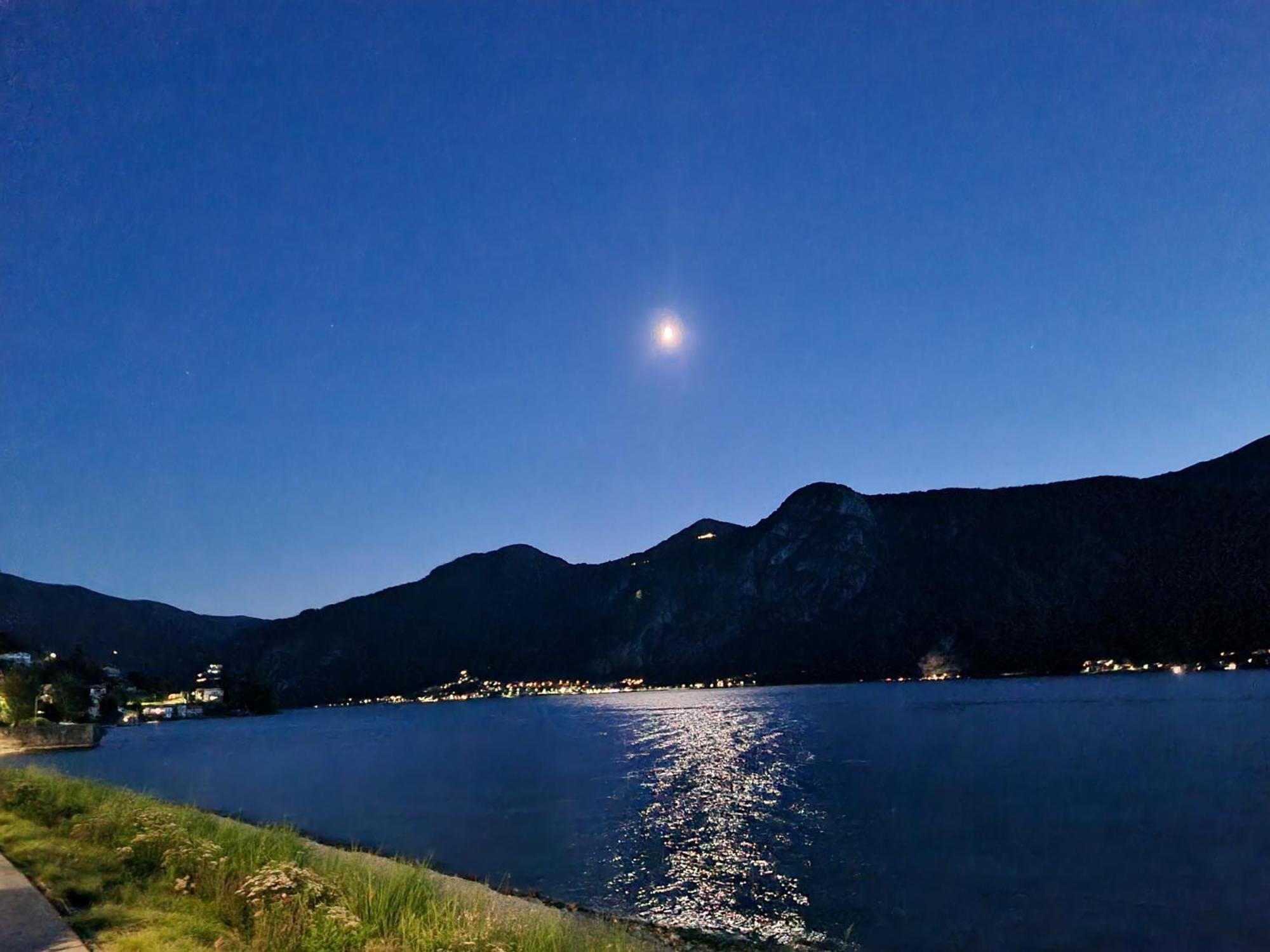 Villa Olcio - Al Lago Mandello del Lario Esterno foto